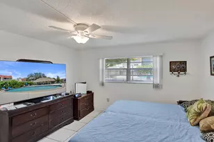 2651 Sunrise Lakes Dr E, Sunrise, FL 33322 - Photo 12