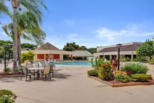 2651 Sunrise Lakes Dr E, Sunrise, FL 33322 - Photo 32