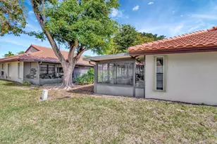 10927 Dolphin Palm Ct, Boynton Beach, FL 33437 - Photo 30