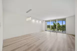 4020 W Palm Aire Dr, Pompano Beach, FL 33069 - Photo 4