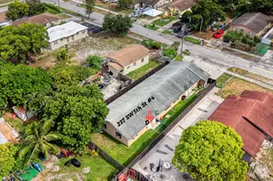 237 SW 5th St, Deerfield Beach, FL 33441 - Photo 16