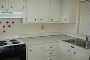 9451 Evergreen Pl, Davie, FL 33324 - Photo 2