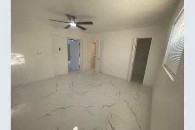 3290 NW 39th Street, Lauderdale Lakes, FL 33309 - Photo 8