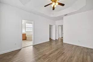 7029 Ambrosia Ln, Naples, FL 34119 - Photo 10