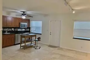 1470 N Dixie Hwy N, Fort Lauderdale, FL 33304 - Photo 10