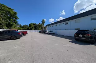 1470 N Dixie Hwy N, Fort Lauderdale, FL 33304 - Photo 36