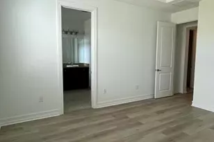 1393 SW 115th Ave, Pembroke Pines, FL 33025 - Photo 22