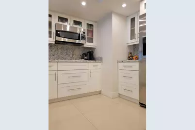 3000 E Sunrise Boulevard #2B, Fort Lauderdale, FL 33304 - Photo 8