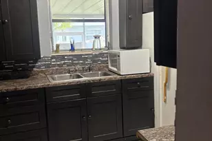 105 4th St, Lake Park, FL 33403 - Photo 8