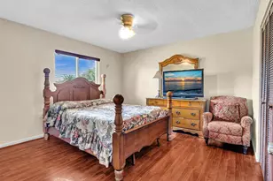 135 SW 7th Ave, South Bay, FL 33493 - Photo 36
