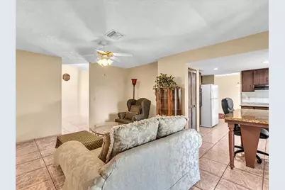 135 SW 7th Avenue, South Bay, FL 33493 - Photo 24