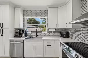 2601 NE 18th St, Pompano Beach, FL 33062 - Photo 18