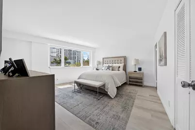 3000 Holiday Drive #502, Fort Lauderdale, FL 33316 - Photo 16