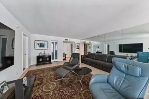1010 S Ocean Blvd, Pompano Beach, FL 33062 - Photo 8