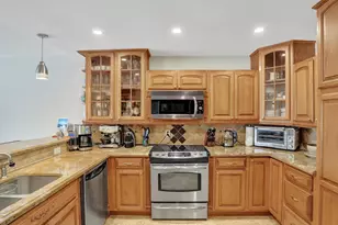 3050 NE 47th Ct, Fort Lauderdale, FL 33308 - Photo 12