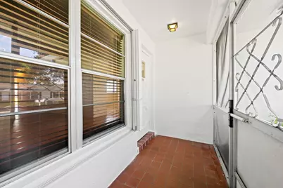 8711 NW 10th Street #D101, Plantation, FL 33322 - Photo 10