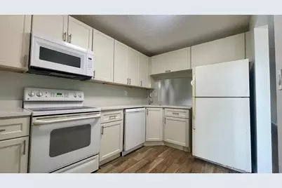 1801 NW 75th Avenue #211, Plantation, FL 33313 - Photo 6