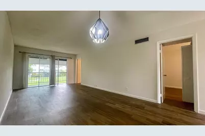1801 NW 75th Avenue #211, Plantation, FL 33313 - Photo 8