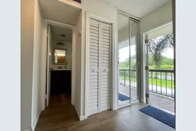 1801 NW 75th Avenue #211, Plantation, FL 33313 - Photo 2