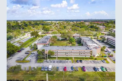 1801 NW 75th Avenue #211, Plantation, FL 33313 - Photo 28