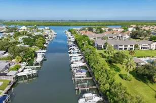 3209 S Lakeview Cir, Hutchinson Island, FL 34949 - Photo 30