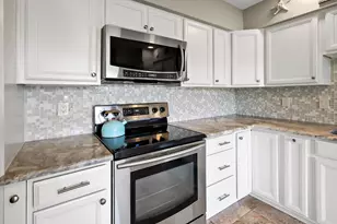 3209 S Lakeview Cir, Hutchinson Island, FL 34949 - Photo 18