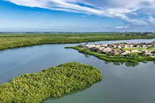 3209 S Lakeview Cir, Hutchinson Island, FL 34949 - Photo 36