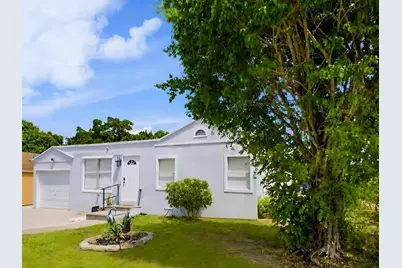 801 Hampton Road, West Palm Beach, FL 33405 - Photo 1