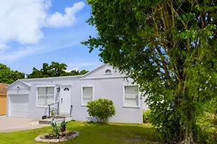 801 Hampton Rd, West Palm Beach, FL 33405 - Photo 1