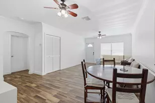 801 Hampton Rd, West Palm Beach, FL 33405 - Photo 6