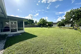 121 Eider Ct, Royal Palm Beach, FL 33411 - Photo 20
