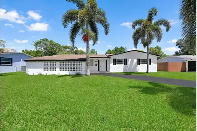 4723 NW 4th Street, Plantation, FL 33317 - Photo 2