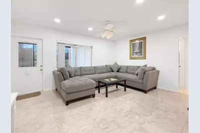 232 Pine High Occupancy Vehicle Circle #C2, Greenacres, FL 33463 - Photo 4
