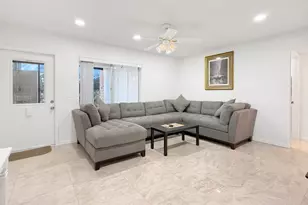 232 Pine High Occupancy Vehicle Circle, Greenacres, FL 33463 - Photo 4