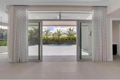 12824 Veneto Springs Drive, Boynton Beach, FL 33473 - Photo 10