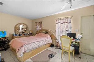 8407 NW 25th Ct, Sunrise, FL 33322 - Photo 22