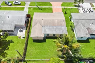 8407 NW 25th Ct, Sunrise, FL 33322 - Photo 26