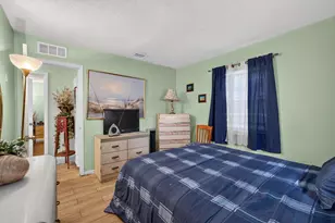 649 58th St, West Palm Beach, FL 33407 - Photo 16