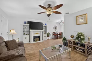 649 58th St, West Palm Beach, FL 33407 - Photo 8