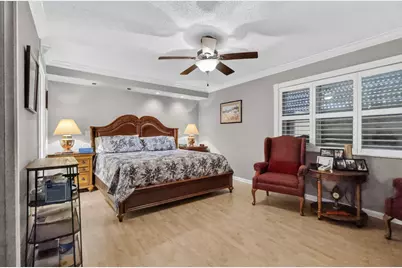 103 Half Moon Circle #H1, Hypoluxo, FL 33462 - Photo 14