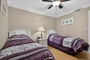 103 Half Moon Cir, Hypoluxo, FL 33462 - Photo 20