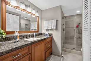 103 Half Moon Cir, Hypoluxo, FL 33462 - Photo 16