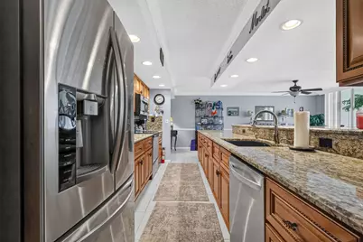 103 Half Moon Circle #H1, Hypoluxo, FL 33462 - Photo 44