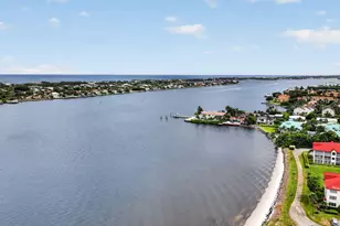 103 Half Moon Cir, Hypoluxo, FL 33462 - Photo 72
