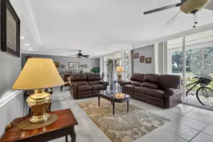 103 Half Moon Cir, Hypoluxo, FL 33462 - Photo 6