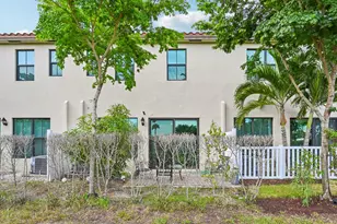 2025 Oysterwood Ln, Riviera Beach, FL 33410 - Photo 28
