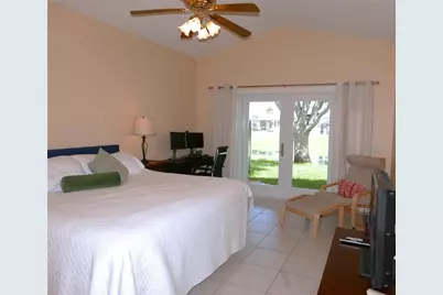 7614 Colony Lake Drive, Boynton Beach, FL 33436 - Photo 16