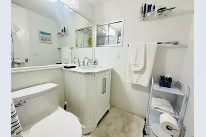 1080 Harwood F, Deerfield Beach, FL 33442 - Photo 14