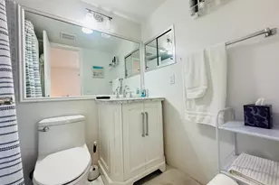 1080 Harwood F, Deerfield Beach, FL 33442 - Photo 12