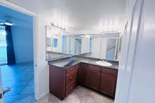 2820 Tennis Club Dr, West Palm Beach, FL 33417 - Photo 10